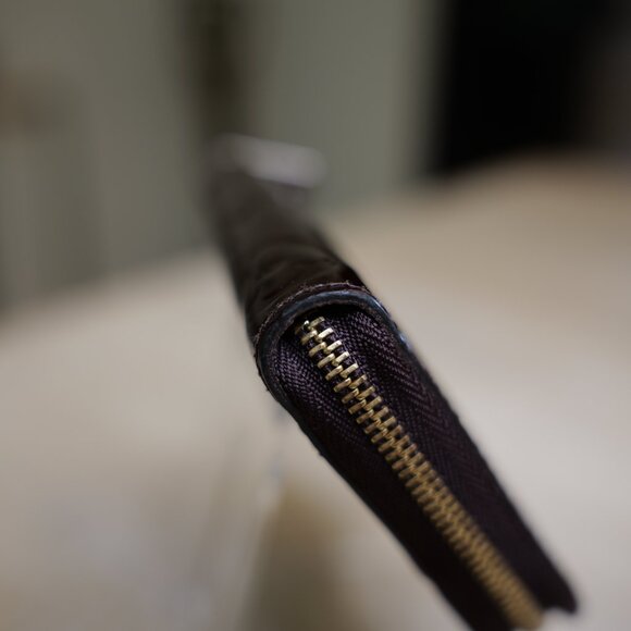 Louis Vuitton 2011 Vernis Amarante Patent Leather Zippy Compact Wallet - Picture 12 of 14